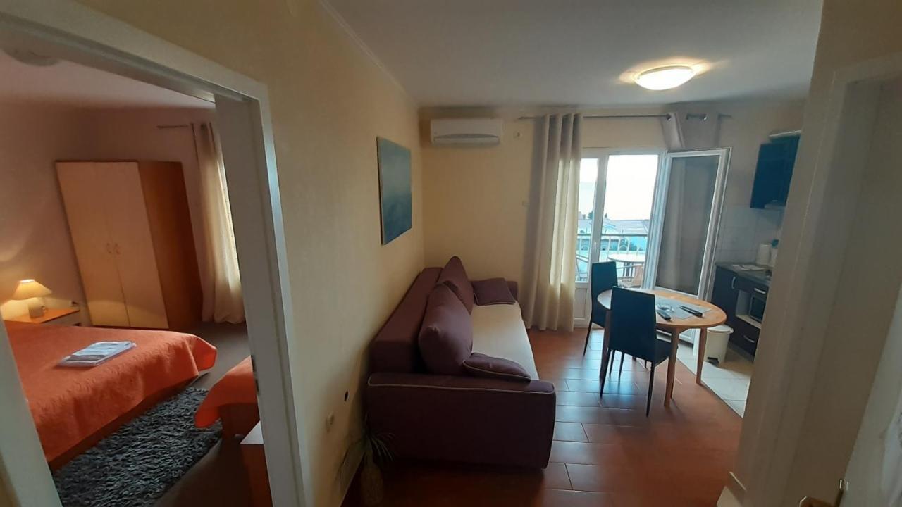 Apartments Roncevic #Joko# Gradac  Exterior foto