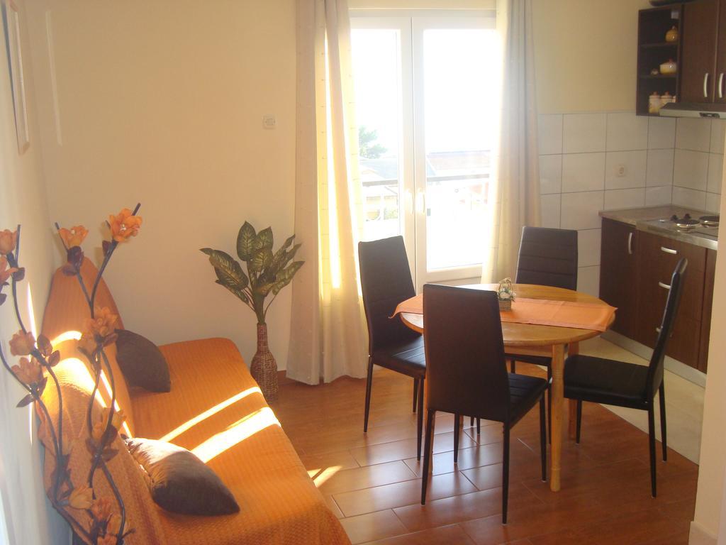 Apartments Roncevic #Joko# Gradac  Exterior foto